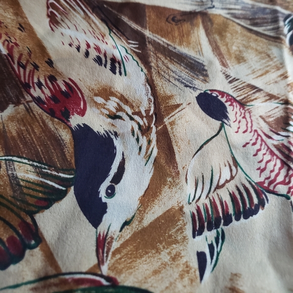 Large Handpainted Japanese Silk Watercolor Scarf Vintage ACUTE Bird Scarf - Picture 7 of 16